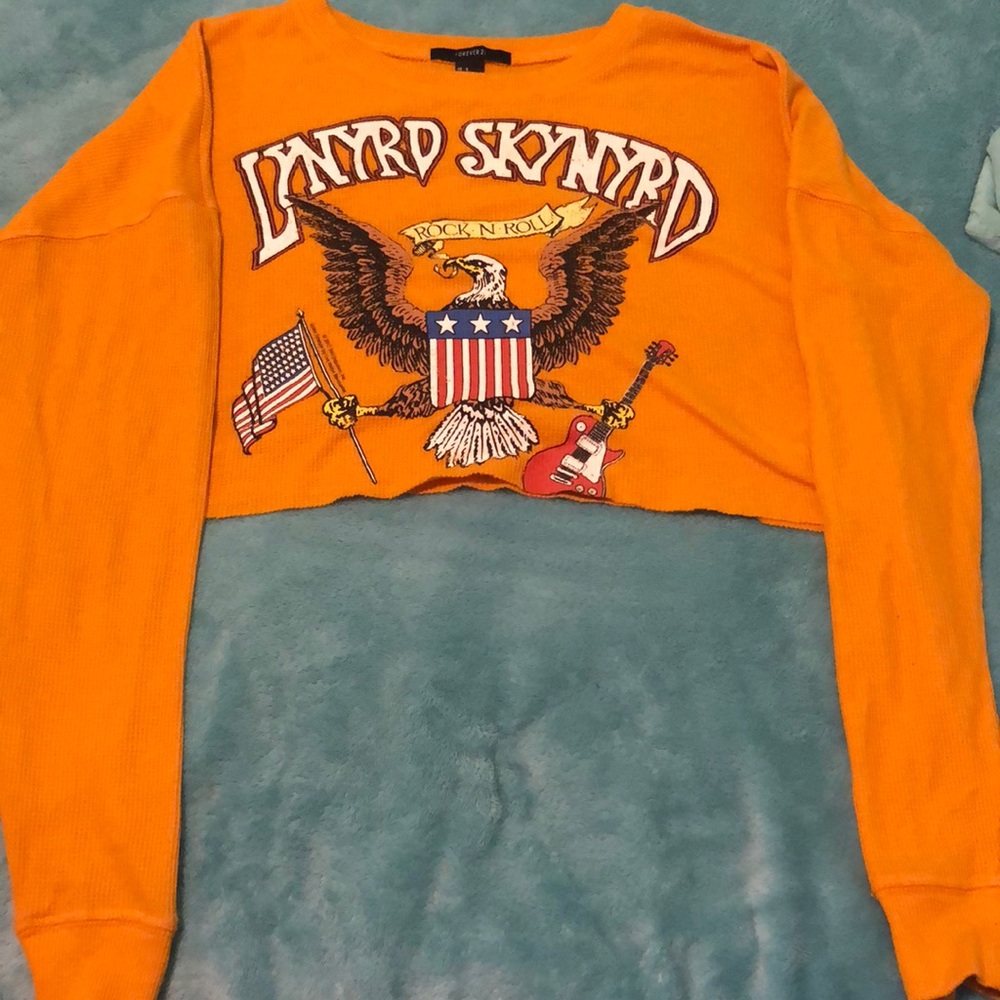 Yellow/Orange Long sleeve kinda crop top